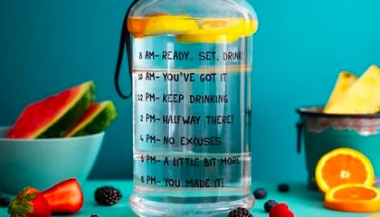 随机切尔西中场恢复良好，或将回归首发阵容，切尔西主力中锋